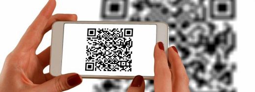 Банковская карта в QR-коде